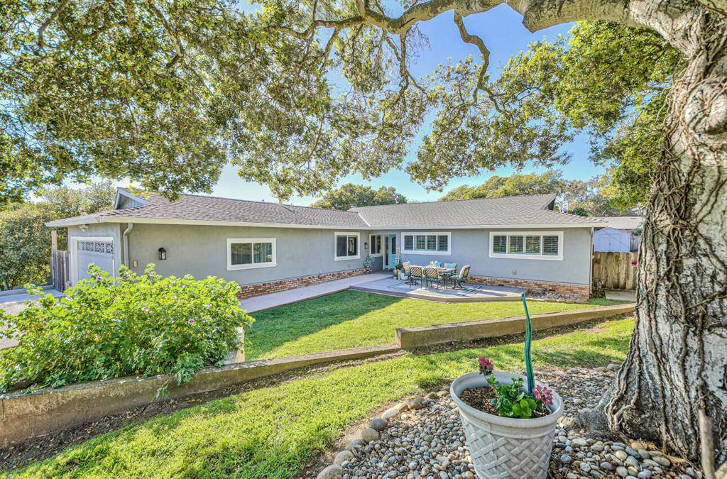 Prunedale, CA 93907,15095 Oak Hills DR