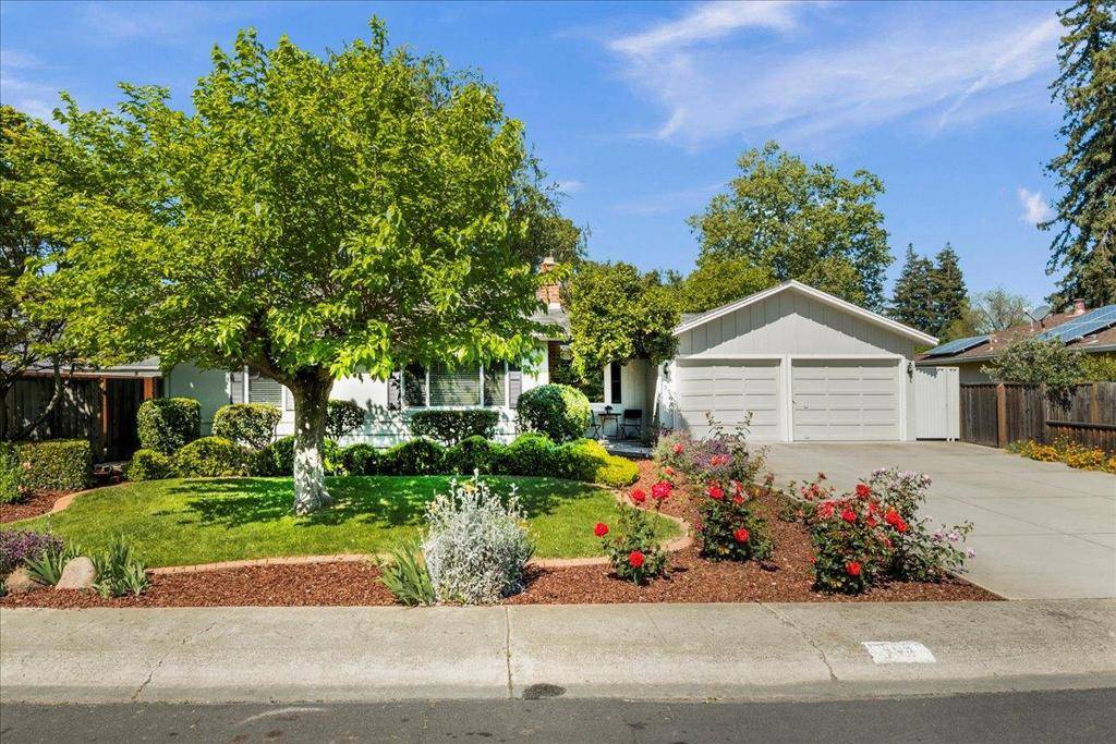 Campbell, CA 95008,105 Jane Ann WAY