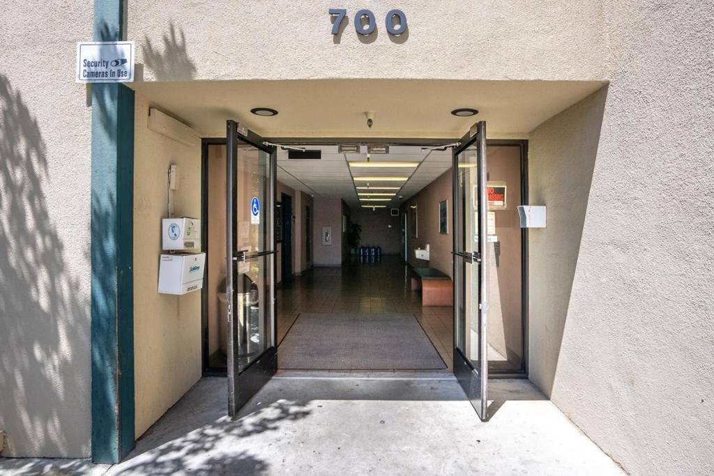 Santa Cruz, CA 95062,700 Frederick ST