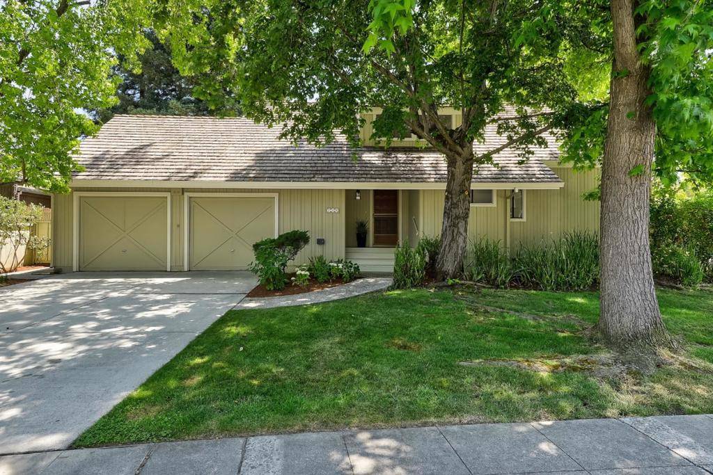 Mountain View, CA 94041,725 Rainbow DR