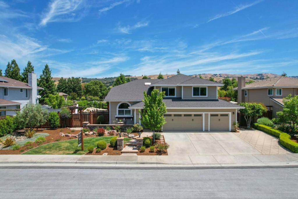 Morgan Hill, CA 95037,17370 Ringel DR