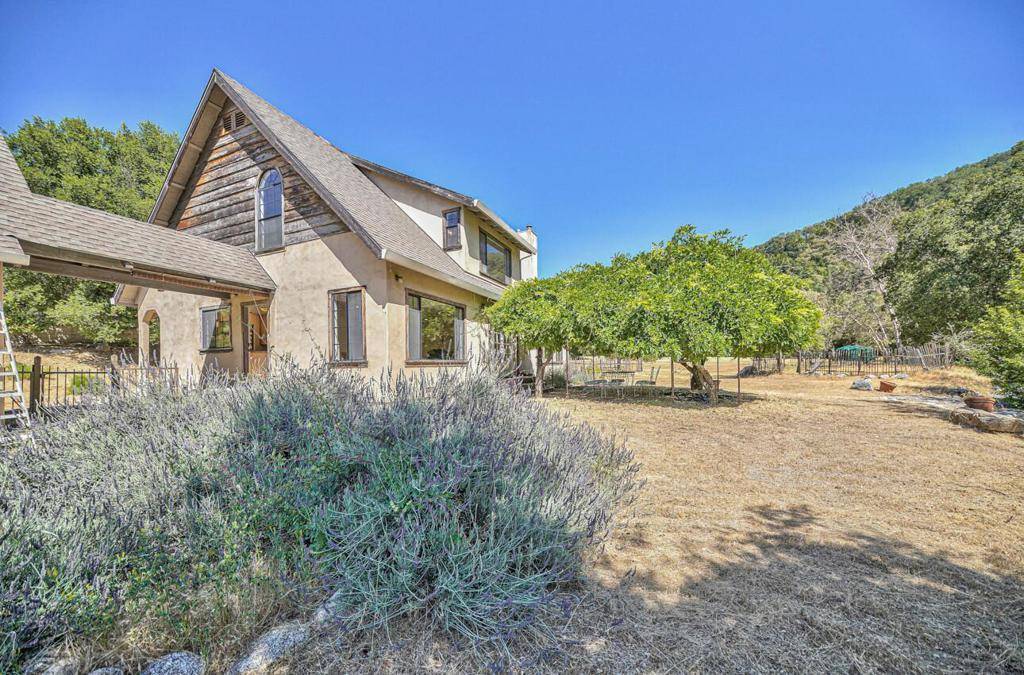 Carmel Valley, CA 93924,21195 Cachagua RD