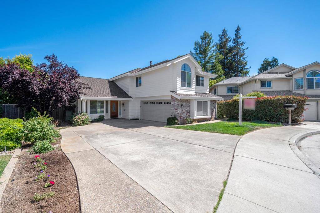 Cupertino, CA 95014,7840 Jeanette CT