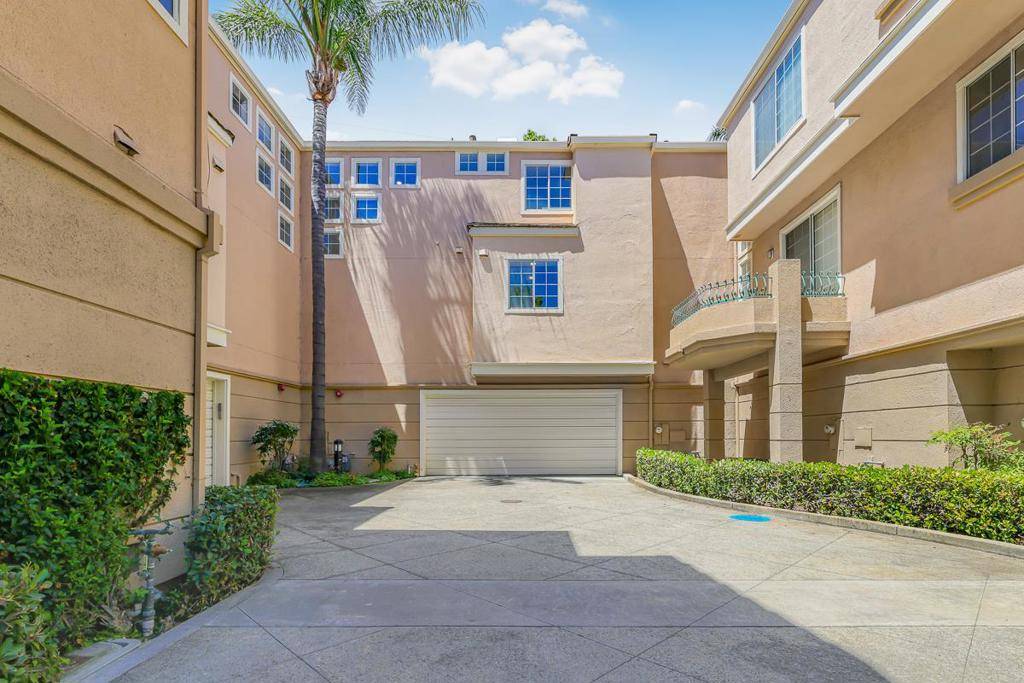 Milpitas, CA 95035,406 Terra Mesa WAY