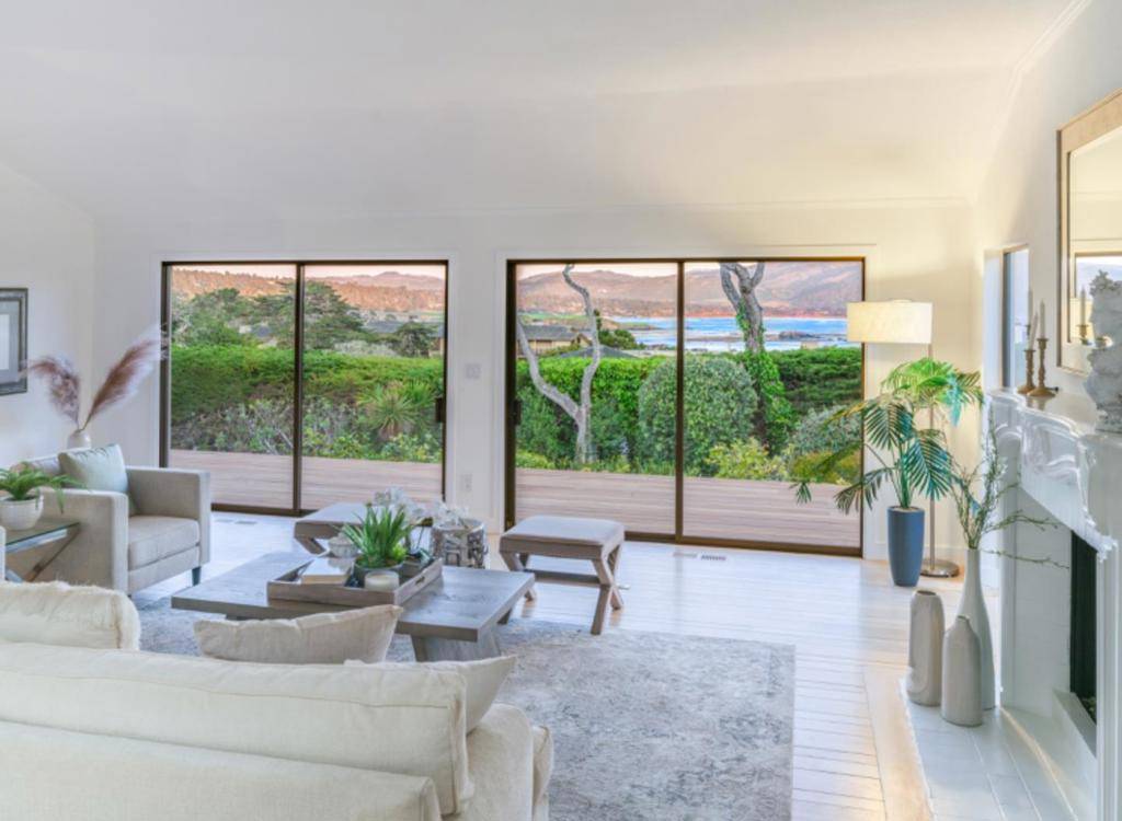 Pebble Beach, CA 93953,3301 17 Mile DR #10