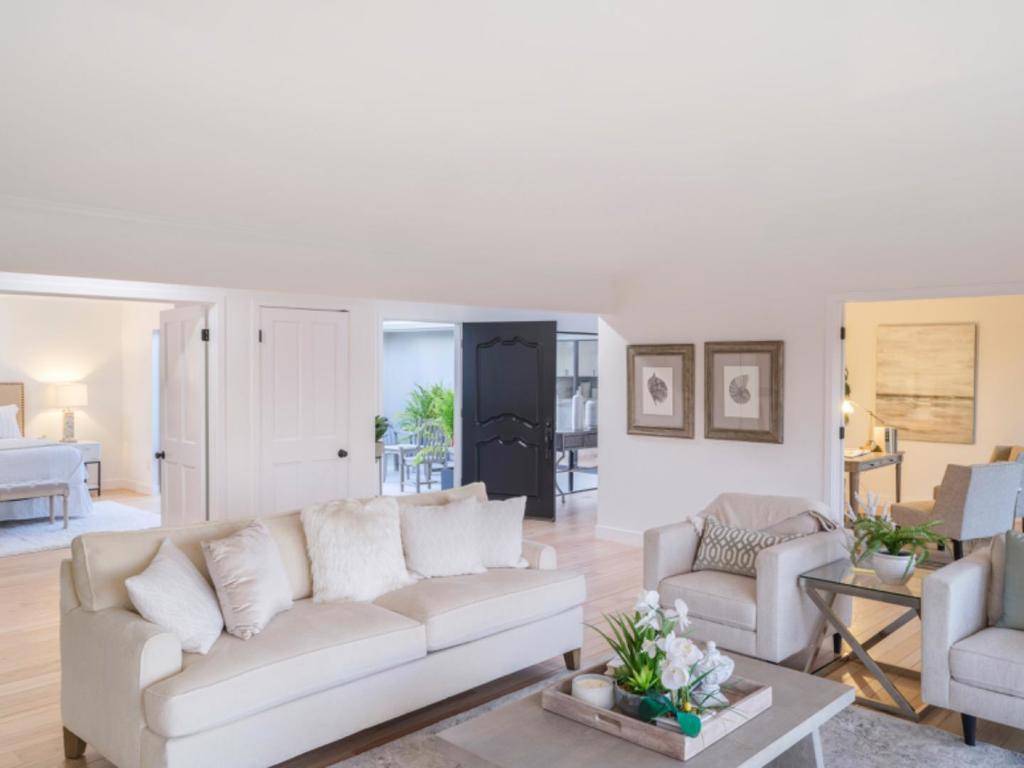 Pebble Beach, CA 93953,3301 17 Mile DR #10