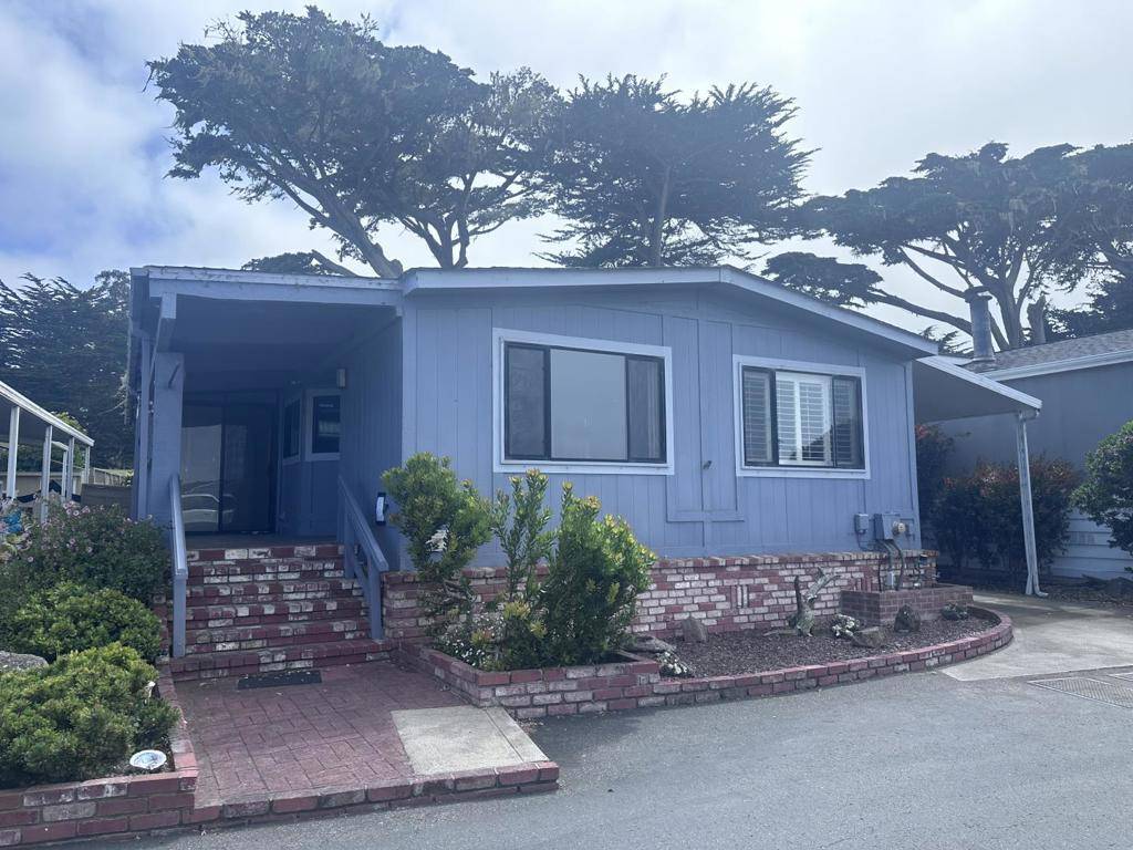 Pacific Grove, CA 93950,700 Briggs