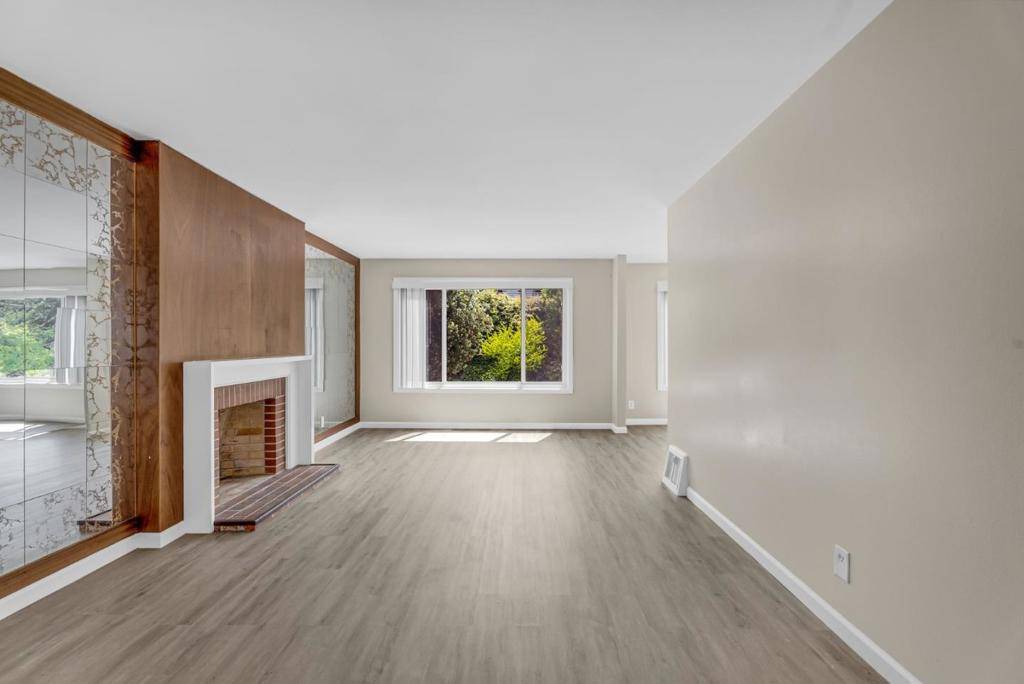 San Francisco, CA 94131,145 Starview WAY