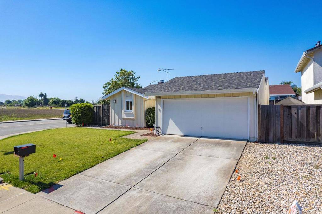 Union City, CA 94587,34999 Skylark DR