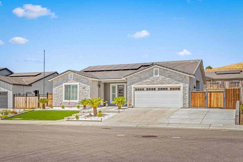 Friant, CA 93626,20155 Siena DR