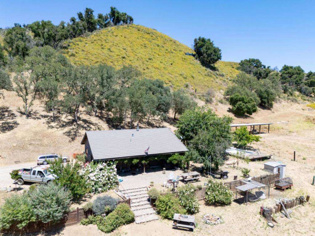 Carmel Valley, CA 93924,20215 Cachagua RD