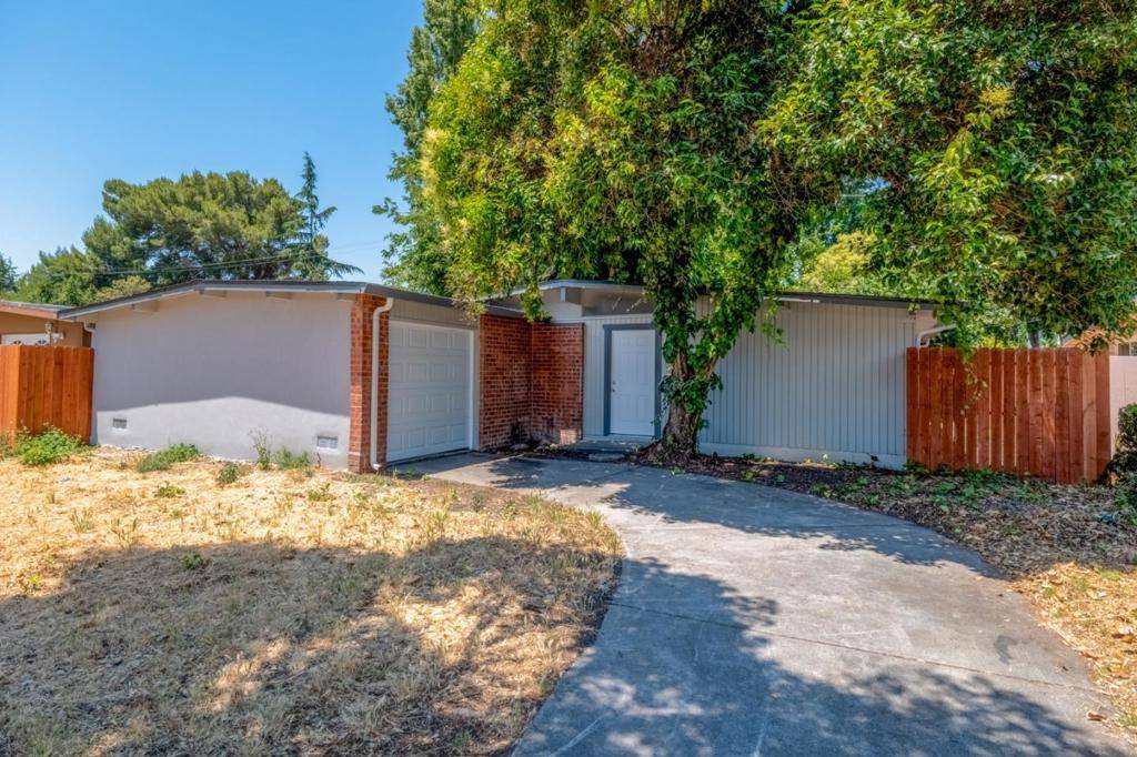 Sunnyvale, CA 94089,823 Lakehaven Drive