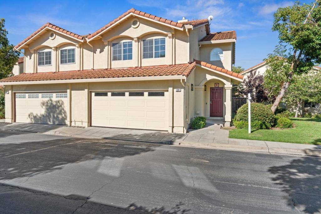 Milpitas, CA 95035,234 Fairmeadow WAY