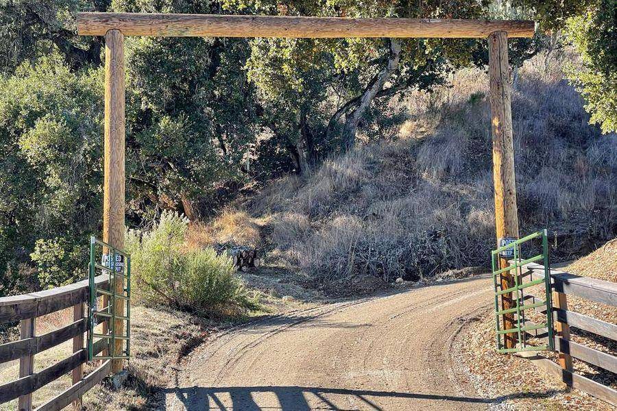 Carmel Valley, CA 93924,17114 Cachagua RD