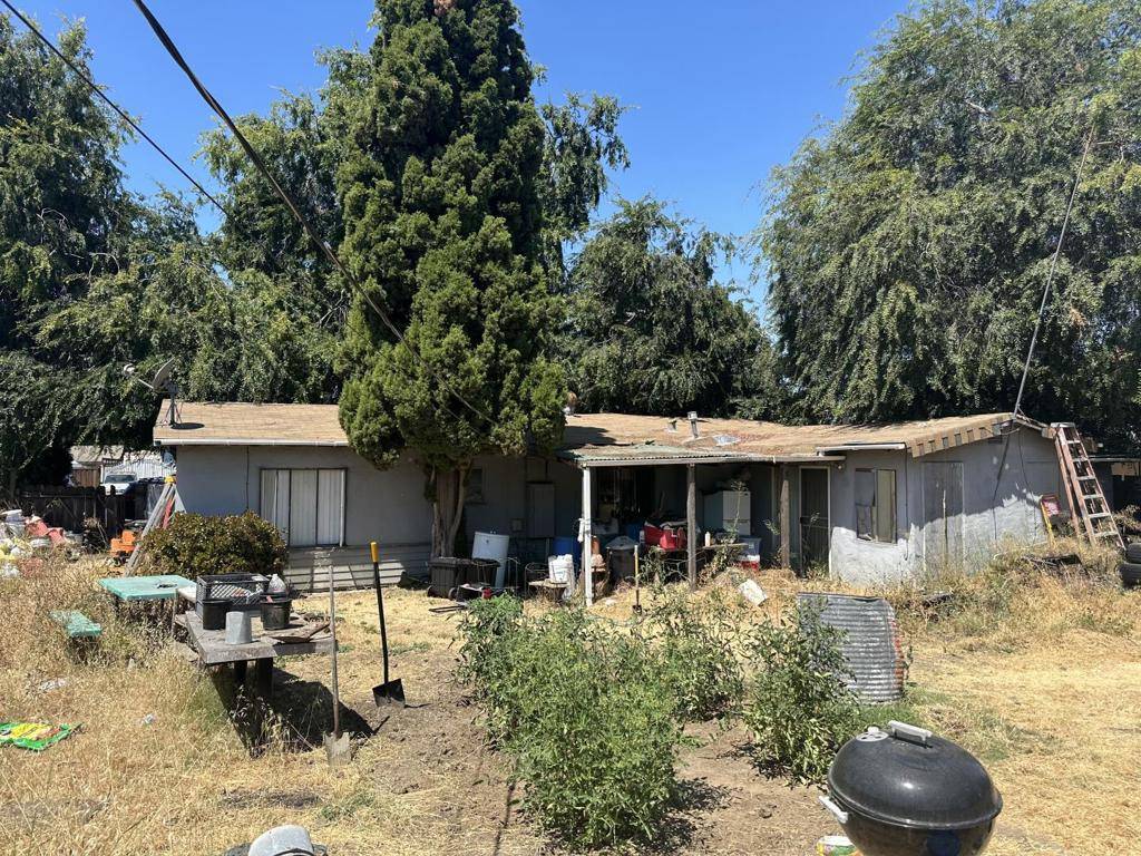 San Jose, CA 95111,13014 Pfeifle AVE