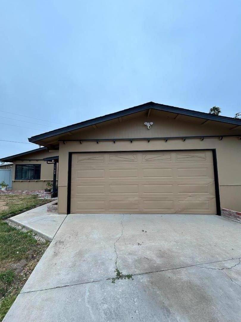 Salinas, CA 93906,1564 Trinity WAY