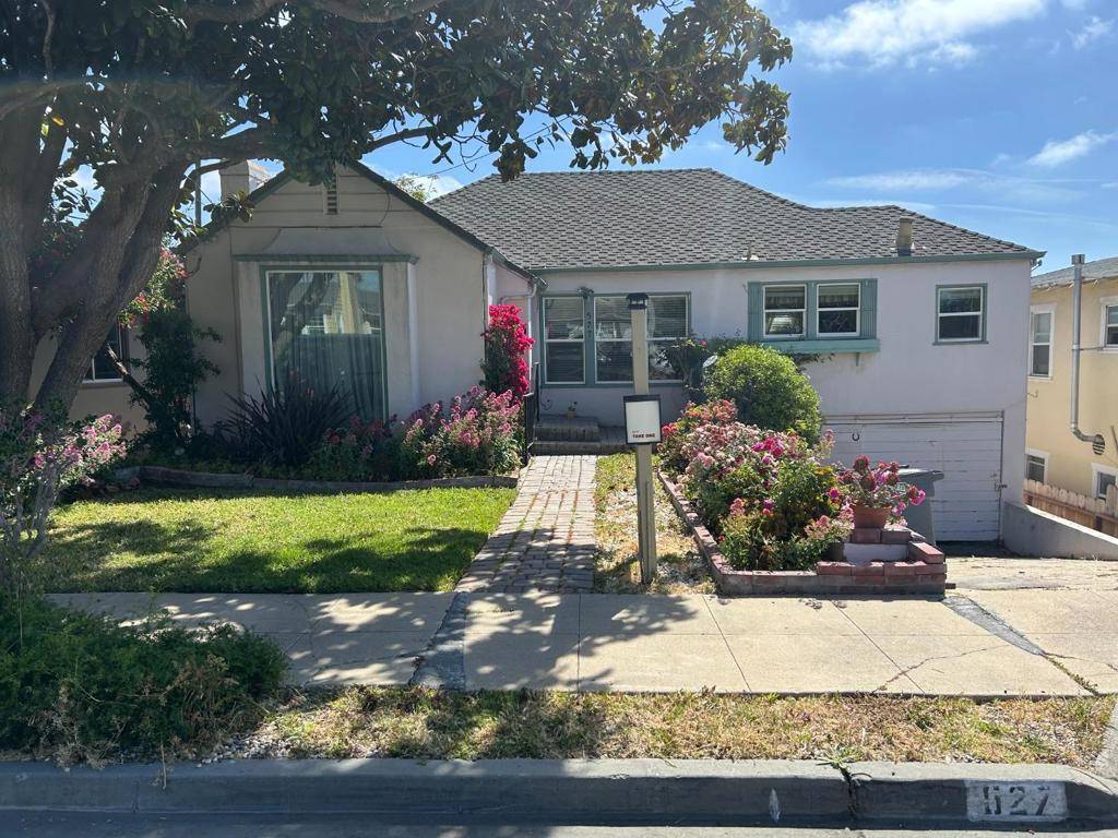 Salinas, CA 93901,527 Capitol ST