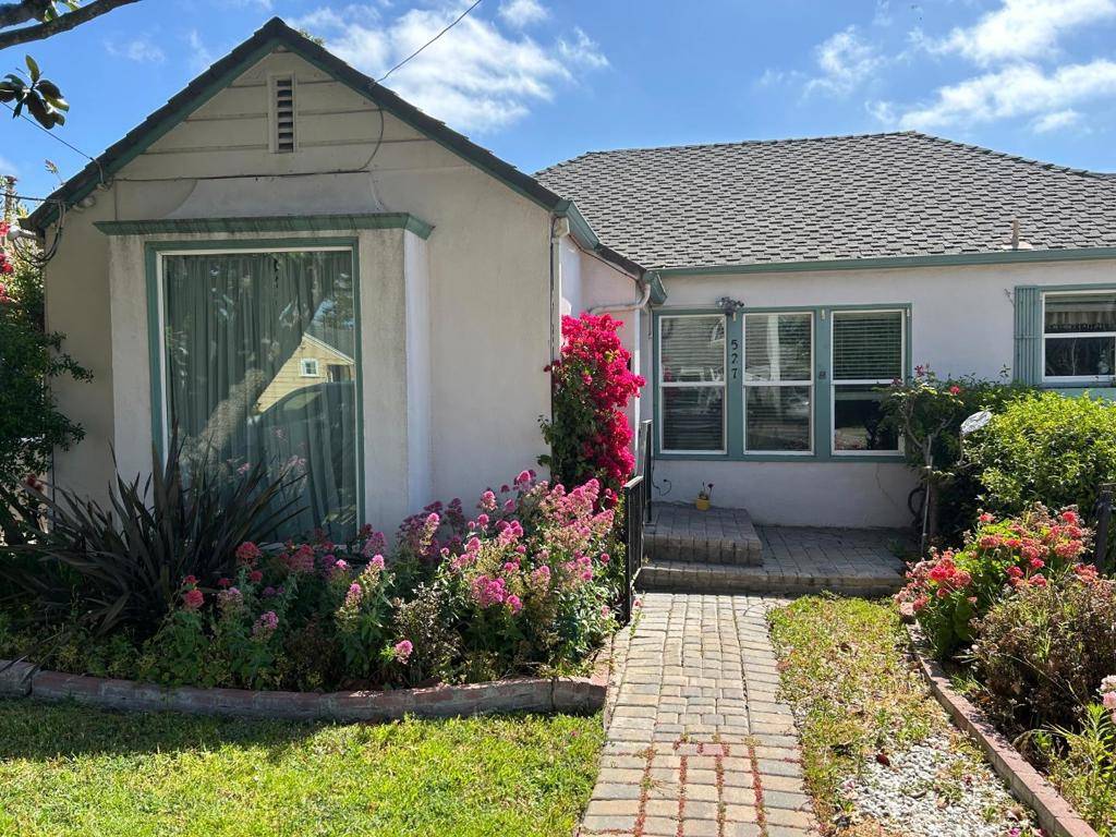 Salinas, CA 93901,527 Capitol ST