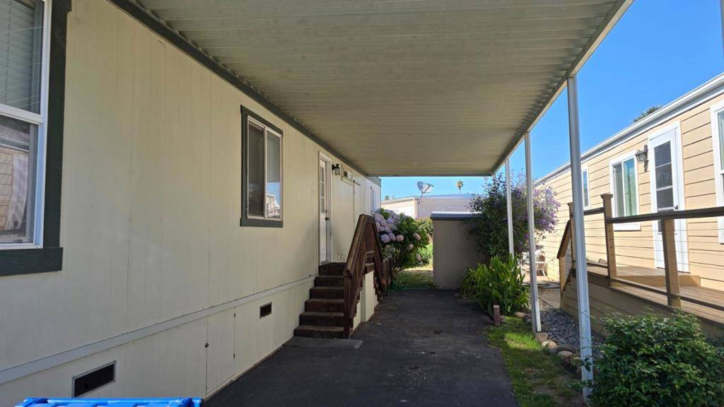 Santa Cruz, CA 95062,1040 38th AVE