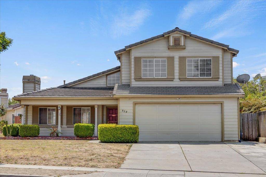 Salinas, CA 93907,928 Sloat DR