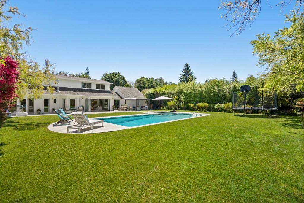 Los Altos, CA 94024,1417 Country Club DR