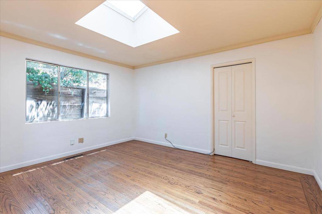 5824 Arboretum DR Los Altos, CA 94024