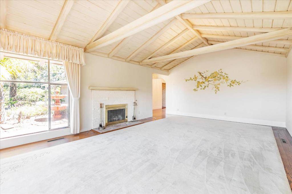 5824 Arboretum DR Los Altos, CA 94024