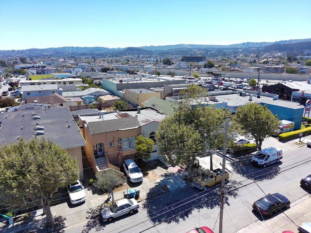 San Bruno, CA 94066,270 Walnut ST