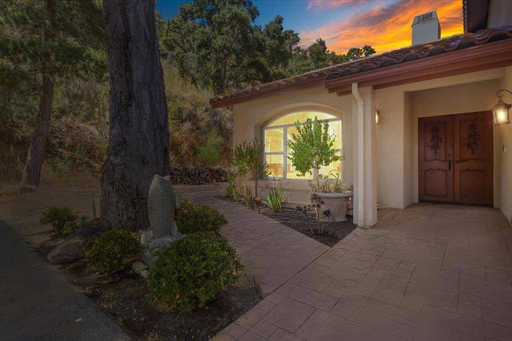 Carmel Valley, CA 93924,60 Toyon WAY