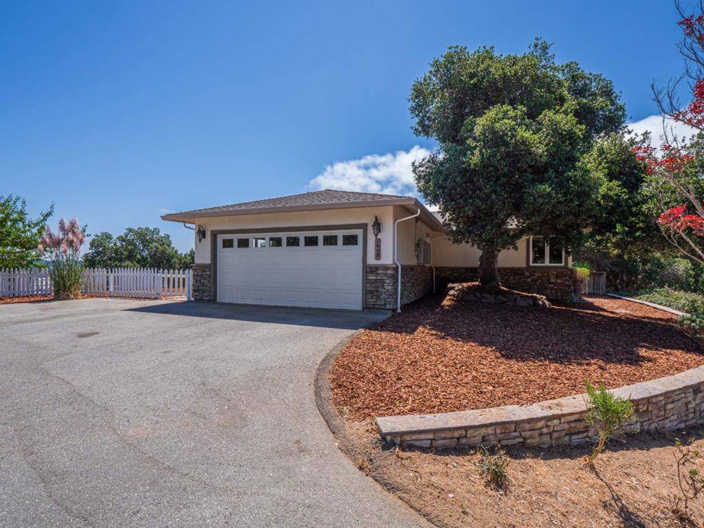 Royal Oaks, CA 95076,1532 Kari LN