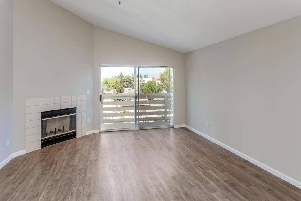 Sunnyvale, CA 94087,929 E El Camino Real #440H