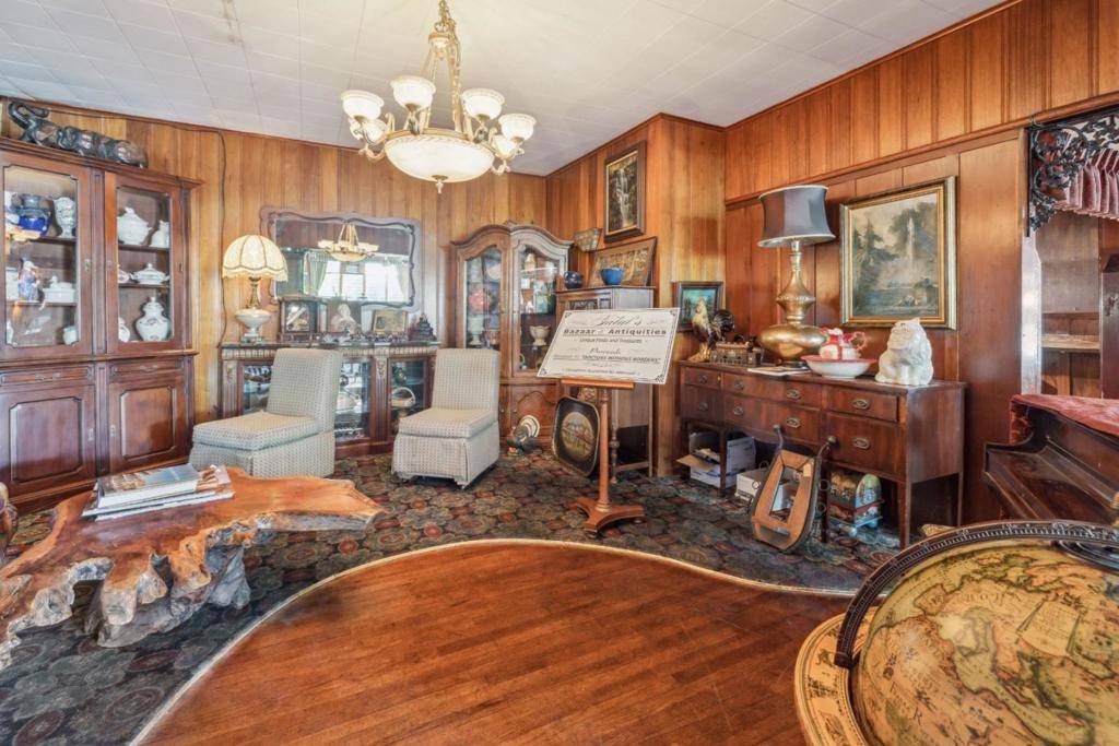 Boulder Creek, CA 95006,13300 Big Basin WAY
