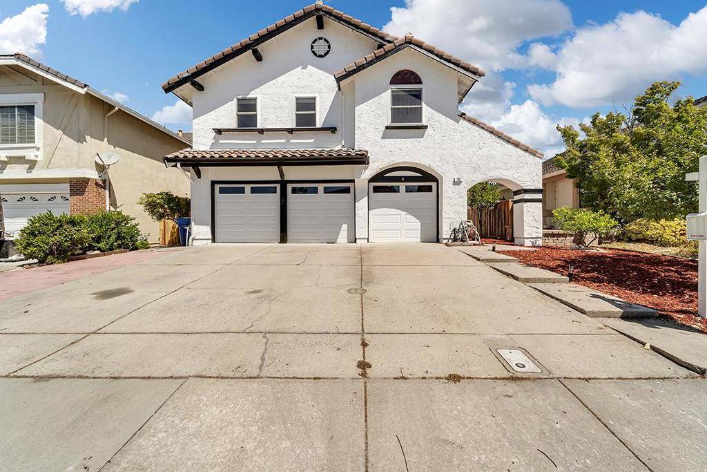 Milpitas, CA 95035,765 Las Lomas DR