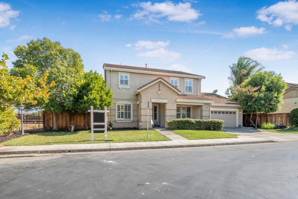 Gilroy, CA 95020,9105 Desiderio WAY