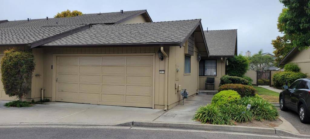 Salinas, CA 93906,1848 Cherokee DR #6