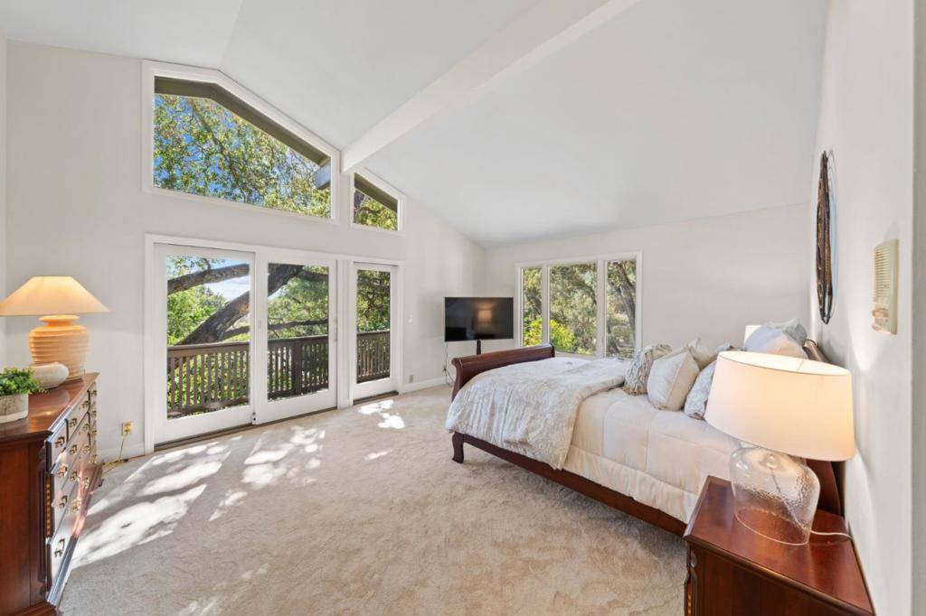 Saratoga, CA 95070,21235 Deepwell CT