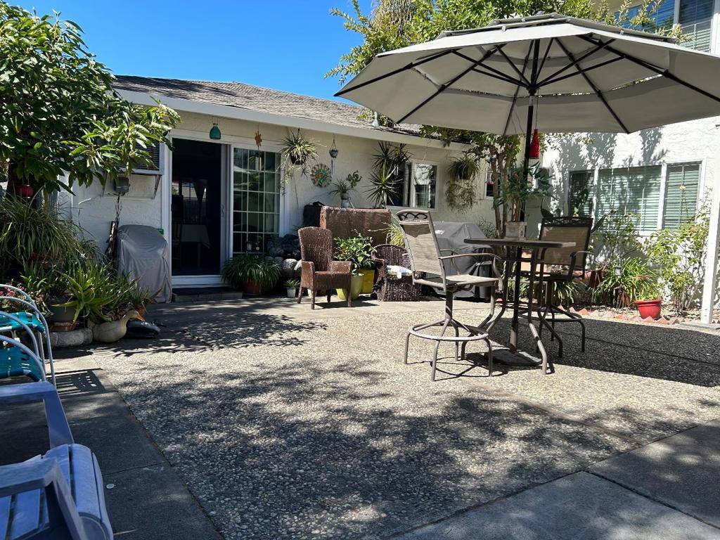 San Jose, CA 95129,494 Greendale WAY