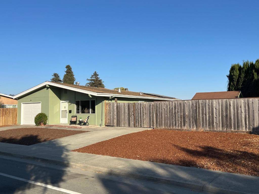 Watsonville, CA 95076,586 Bridge ST