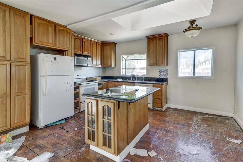 Union City, CA 94587,30793 Vallejo ST