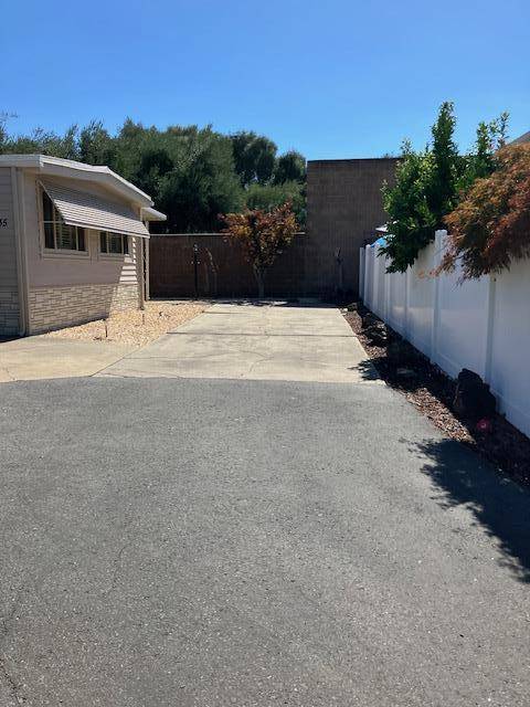 Campbell, CA 95008,35 La Paloma