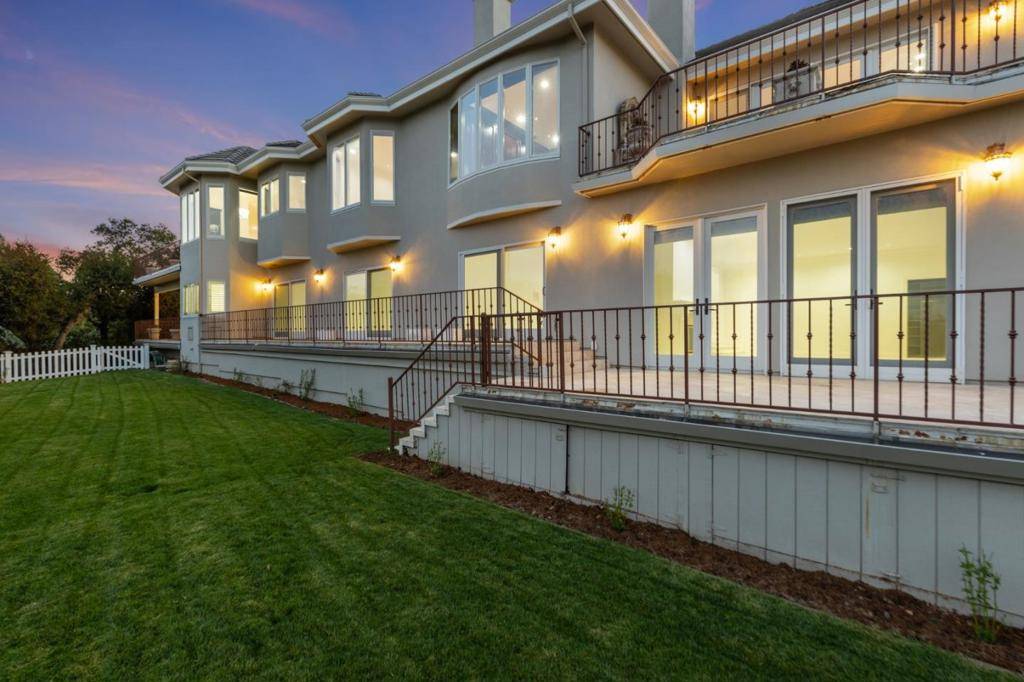 Woodside, CA 94062,7 Oak Haven WAY
