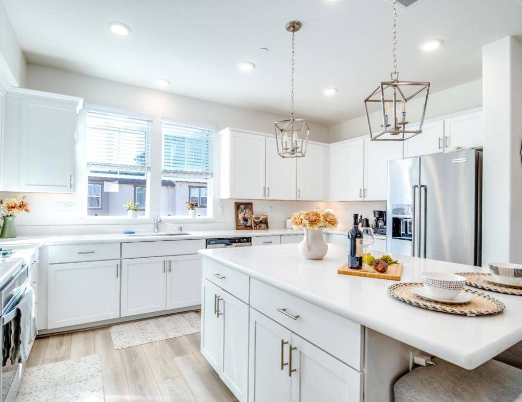 6392 Tawhana LN Gilroy, CA 95020
