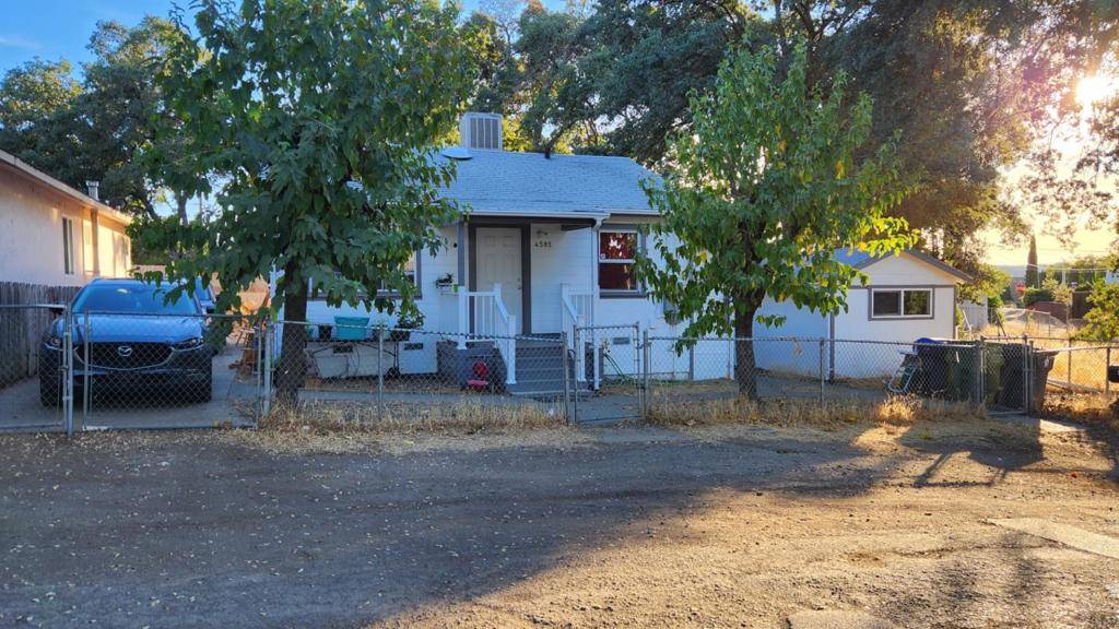 Clearlake, CA 95422,4585 W 40th ST