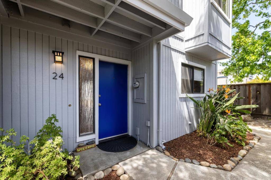 Santa Cruz, CA 95062,1200 Capitola RD #24