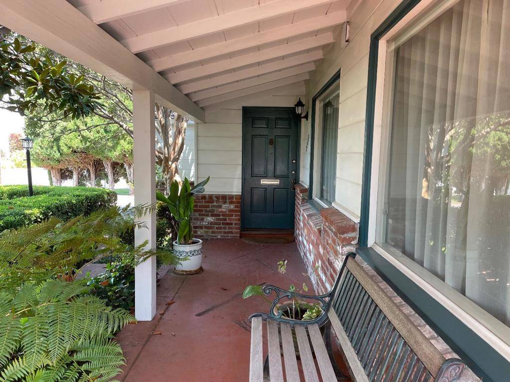 San Mateo, CA 94403,2519 Hacienda ST