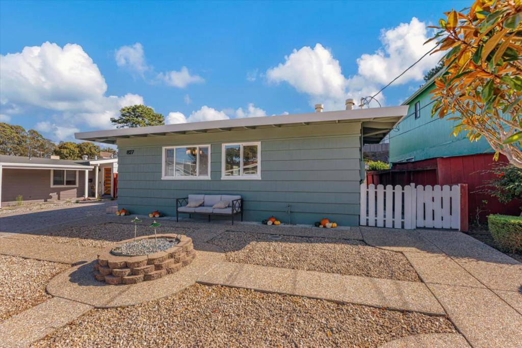 South San Francisco, CA 94080,827 Byron DR