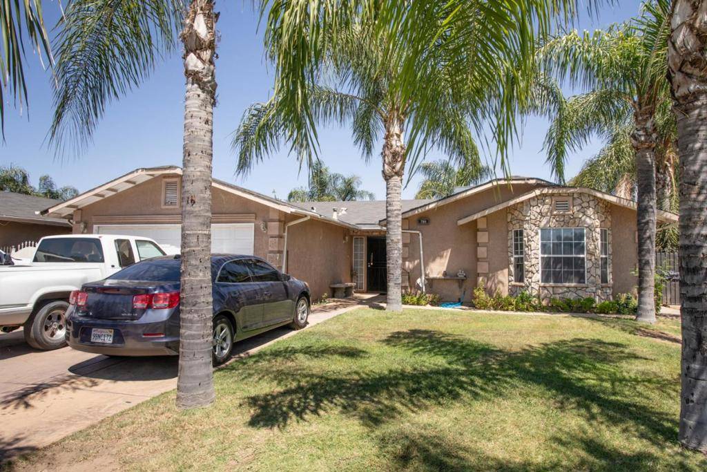 Dinuba, CA 93618,784 N Lillie AVE