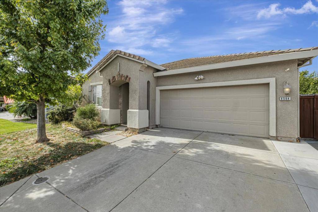 Elk Grove, CA 95624,8564 Hawley WAY