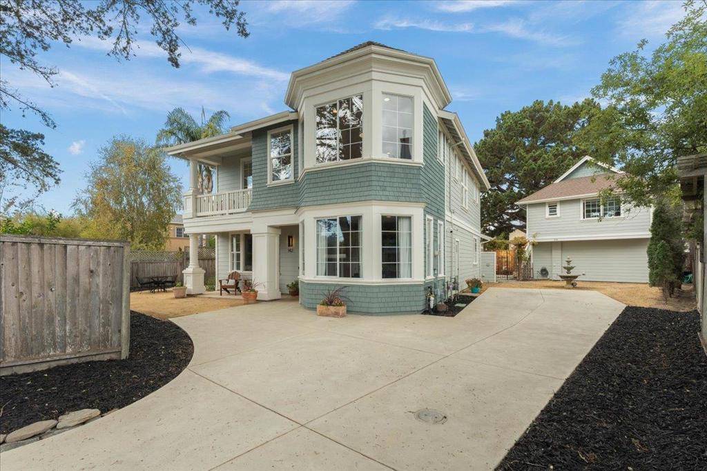 Santa Cruz, CA 95060,Phelan CT