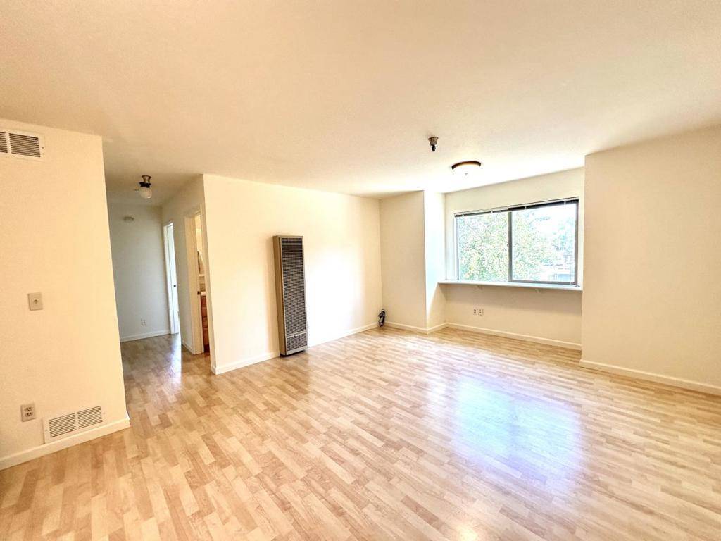 Santa Cruz, CA 95062,209 Vista Prieta CT #209